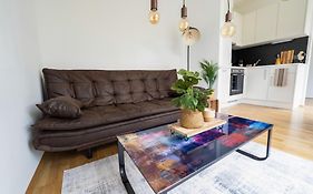 Eggenberg City Suites - Apartment Amore - Self Check-In